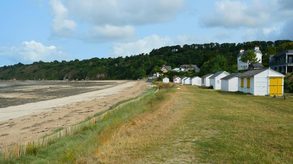 Tendance du glamping : comment camper avec style et confort?